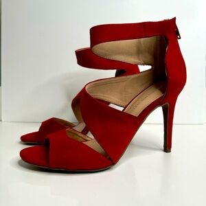 Christian Siriano Red Strap Heels- size 7,5